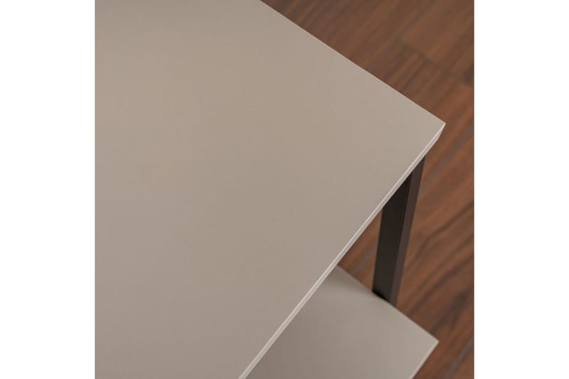 Yöpöytä Kavilash Hiilijalan]{|text_list - Hiilijalan]{|text_list - Huonekalut - Pöytä & ruokailuryhmä - Apupöytä & sivupöytä - Yöpöytä